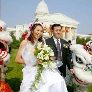 开云-女排传奇张越红：制造最经典一扣，退役后官至副厅级，婚姻美满幸福|葛勇|排球|体育局|雅典奥运会|中国女排_新浪体育_新浪新闻